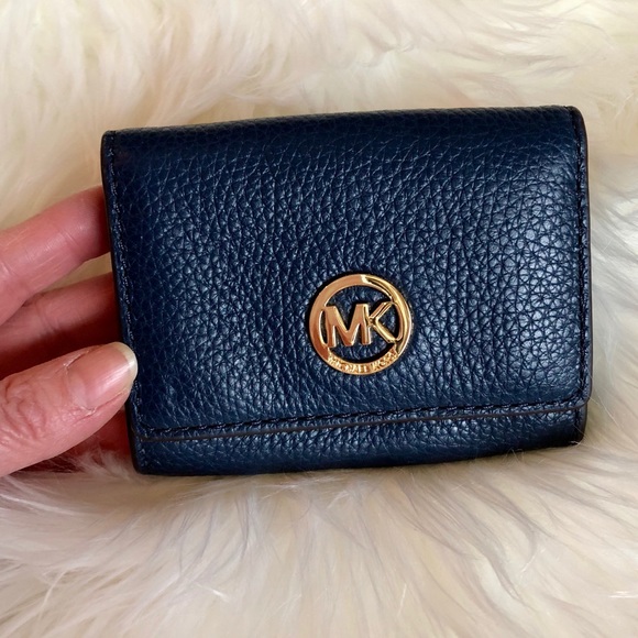 MICHAEL Michael Kors Handbags - Michael Kors Fulton Navy Snap Case Case